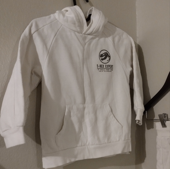 2 piece boys off-white jogger set - Picture 5 of 8